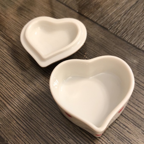 Vintage 1980’s Lefton China Heart Trinket Box “I Love You” - Picture 6 of 13